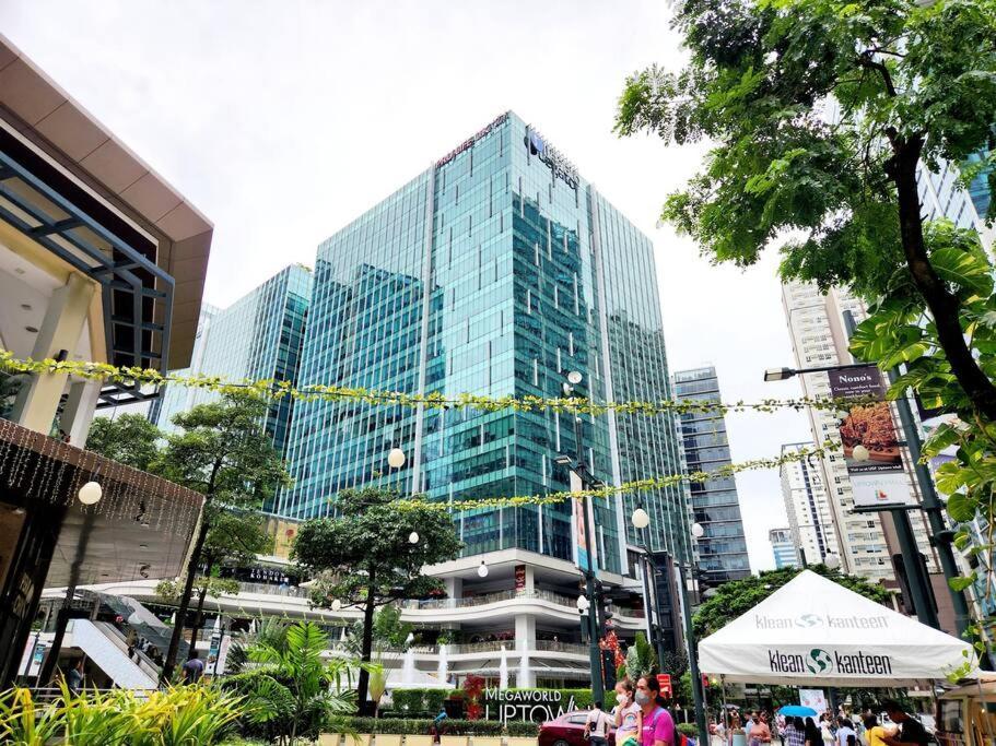 Casa Antonio At Uptown Parksuites Tower One Bgc Manila Kültér fotó