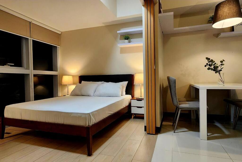 Casa Antonio At Uptown Parksuites Tower One Bgc Manila Kültér fotó