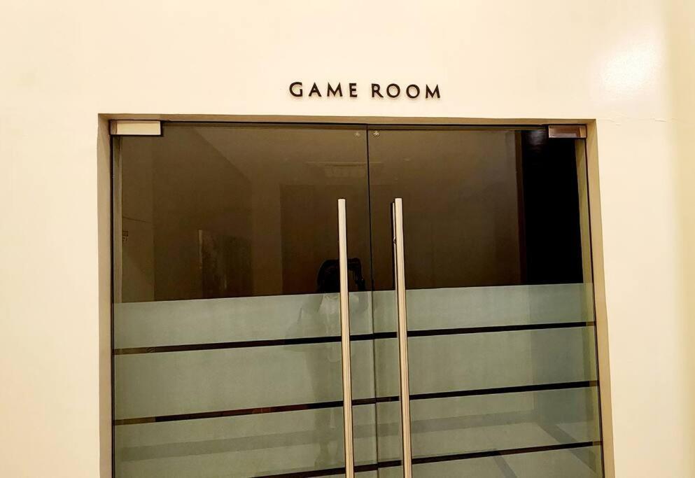 Casa Antonio At Uptown Parksuites Tower One Bgc Manila Kültér fotó