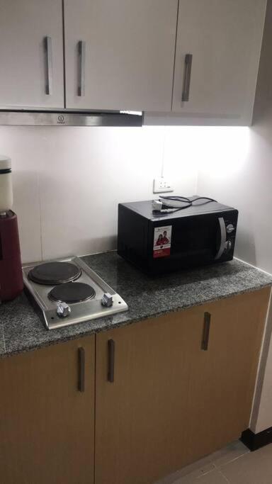 Casa Antonio At Uptown Parksuites Tower One Bgc Manila Kültér fotó