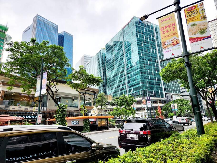 Casa Antonio At Uptown Parksuites Tower One Bgc Manila Kültér fotó